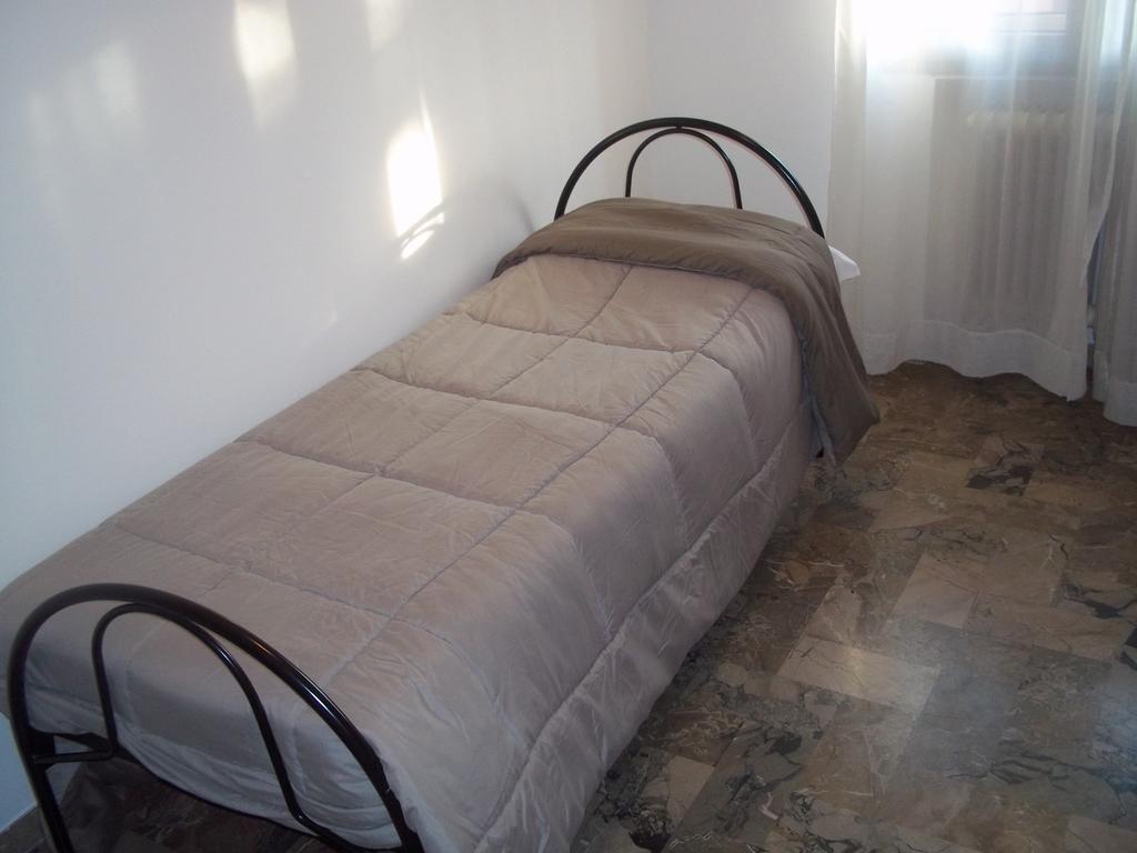 Appartamento Gronda Lagunare Тессера Экстерьер фото
