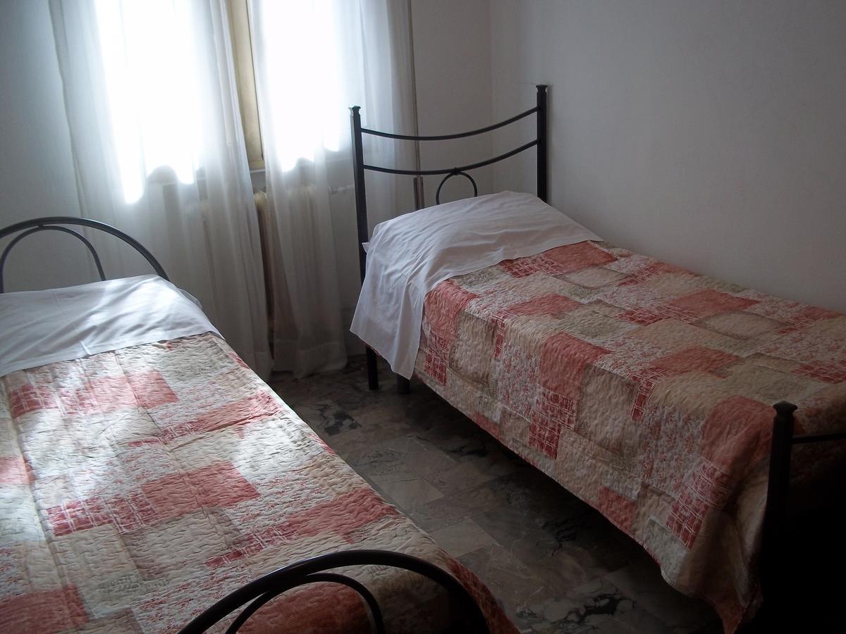Appartamento Gronda Lagunare Тессера Экстерьер фото
